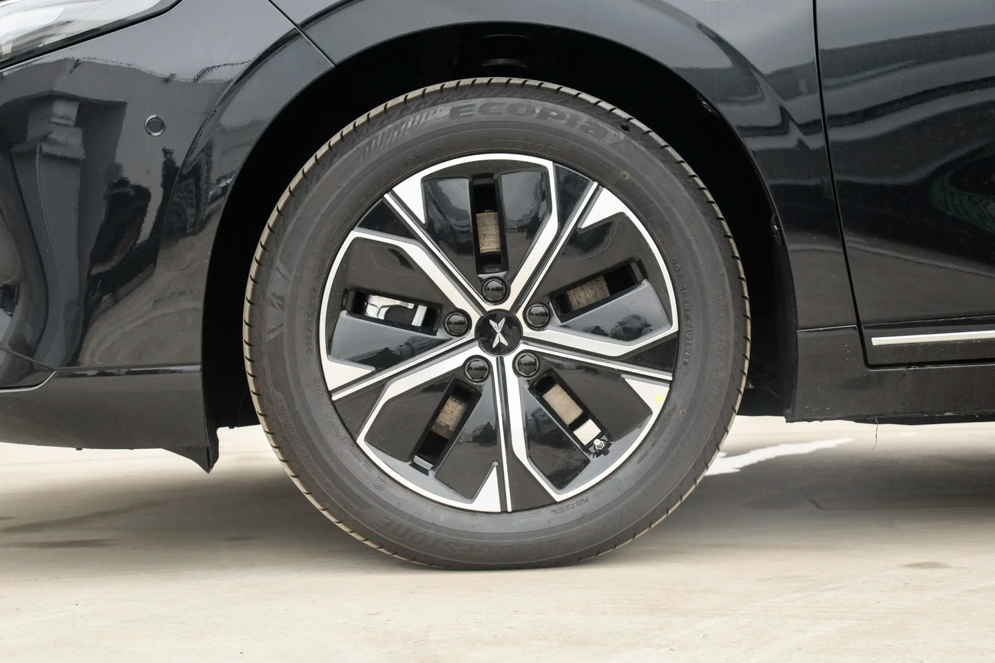 XPeng P5 2024 Model 500 Pro