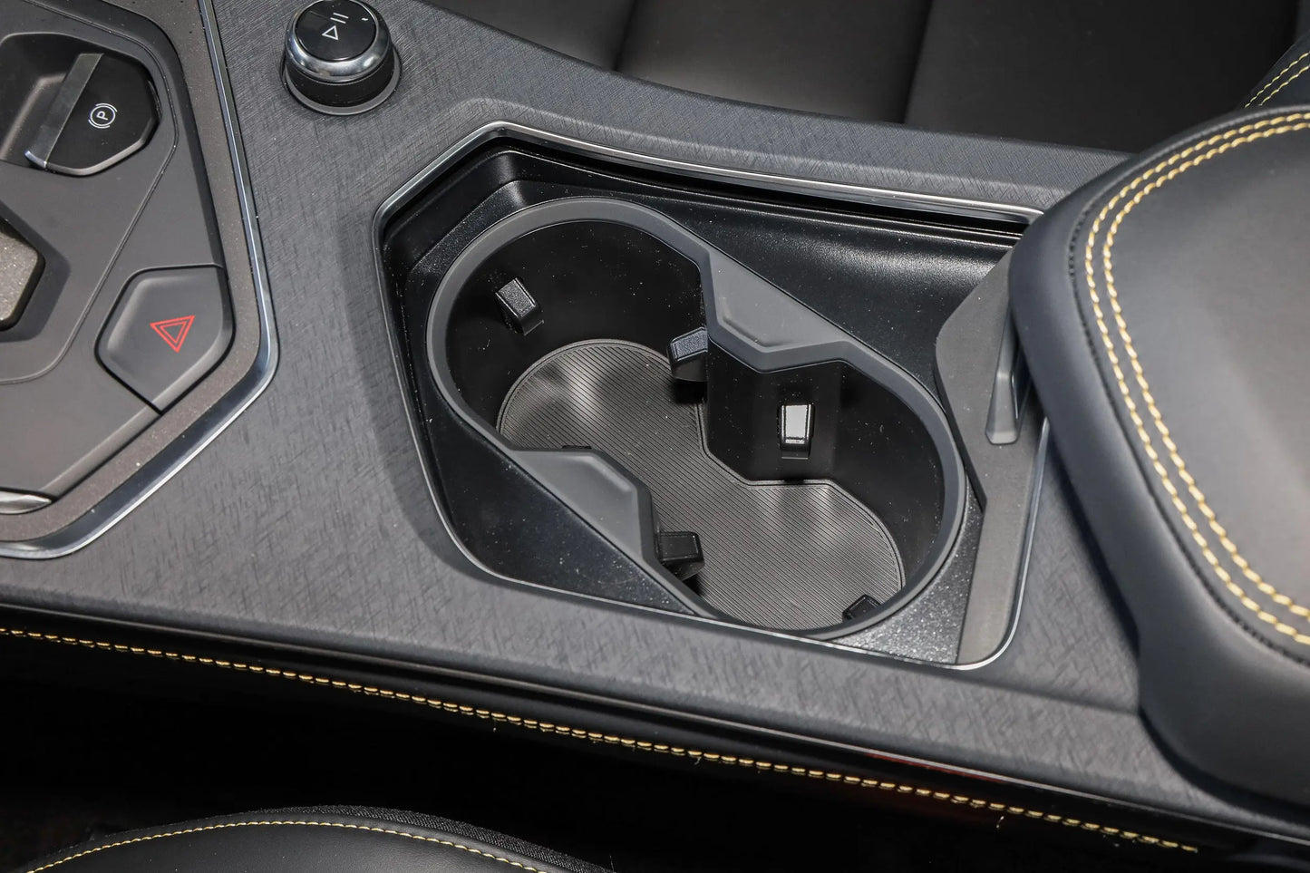 Lynk & Co 01 2024 2.0TD 2WD Global Edition