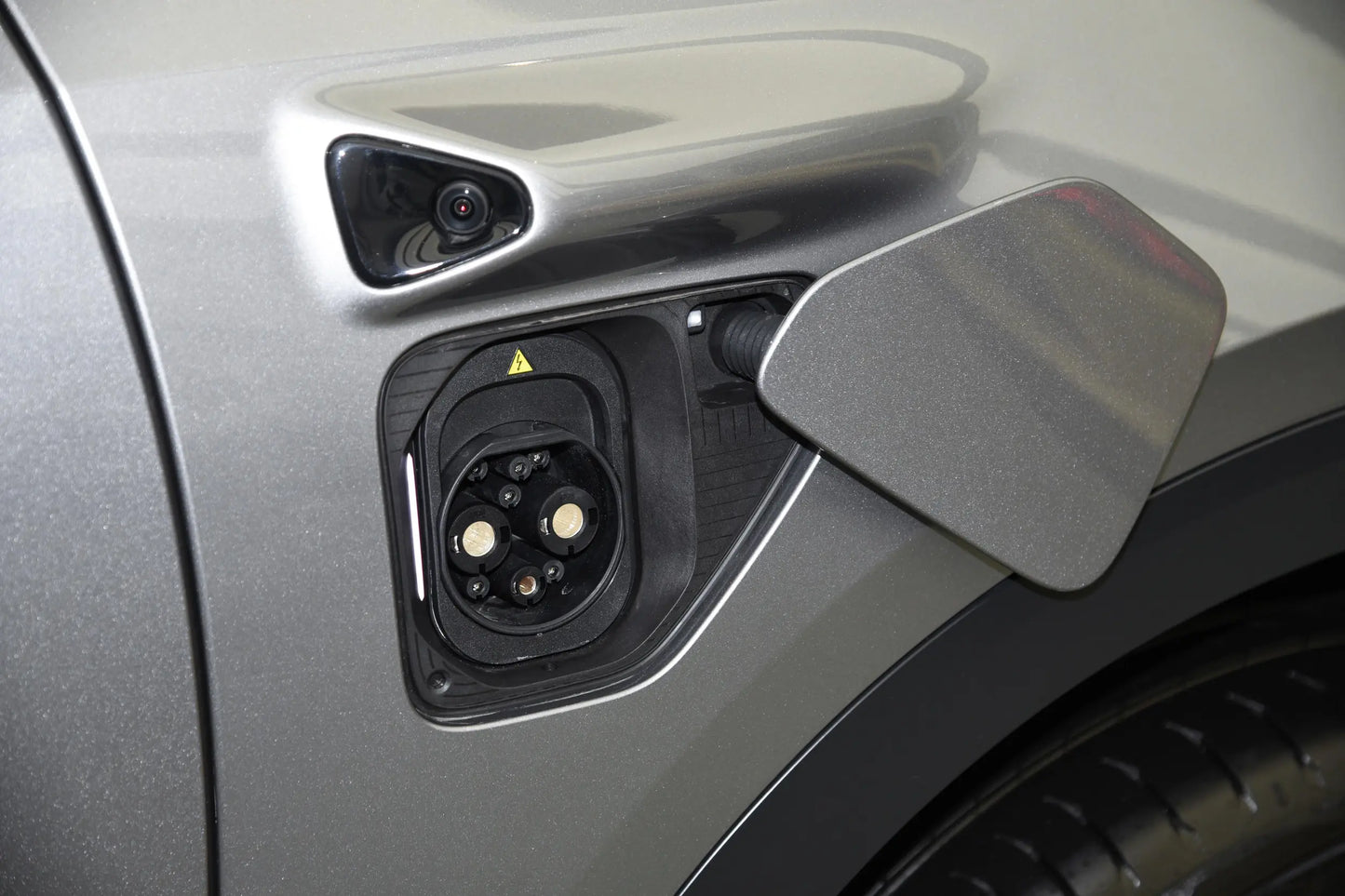 NIO ES8 2024 100kWh Signature Edition