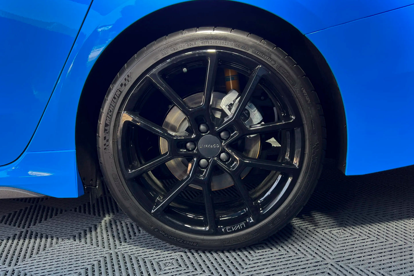 Lynk & Co 03 2023 03+ TCR Cyan FWD Edition