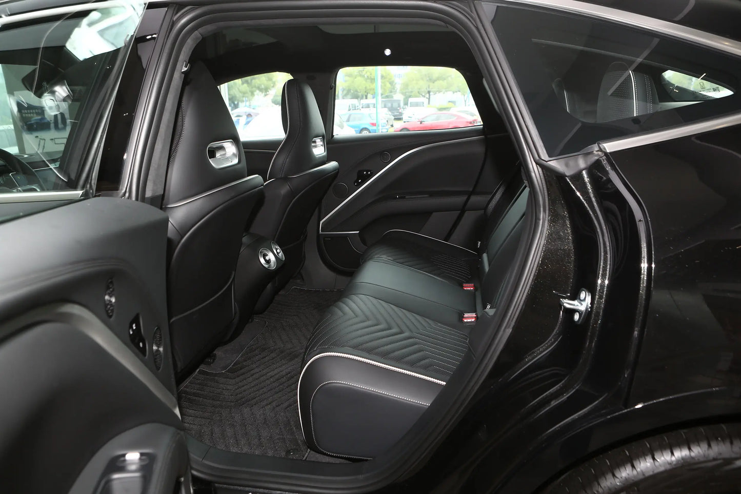 Avatr 11 2024 580 Triple-Laser AWD Luxury Edition