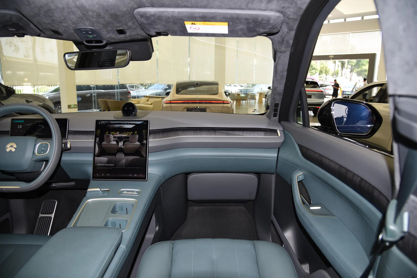 NIO ES8 2024 100kWh Signature Edition