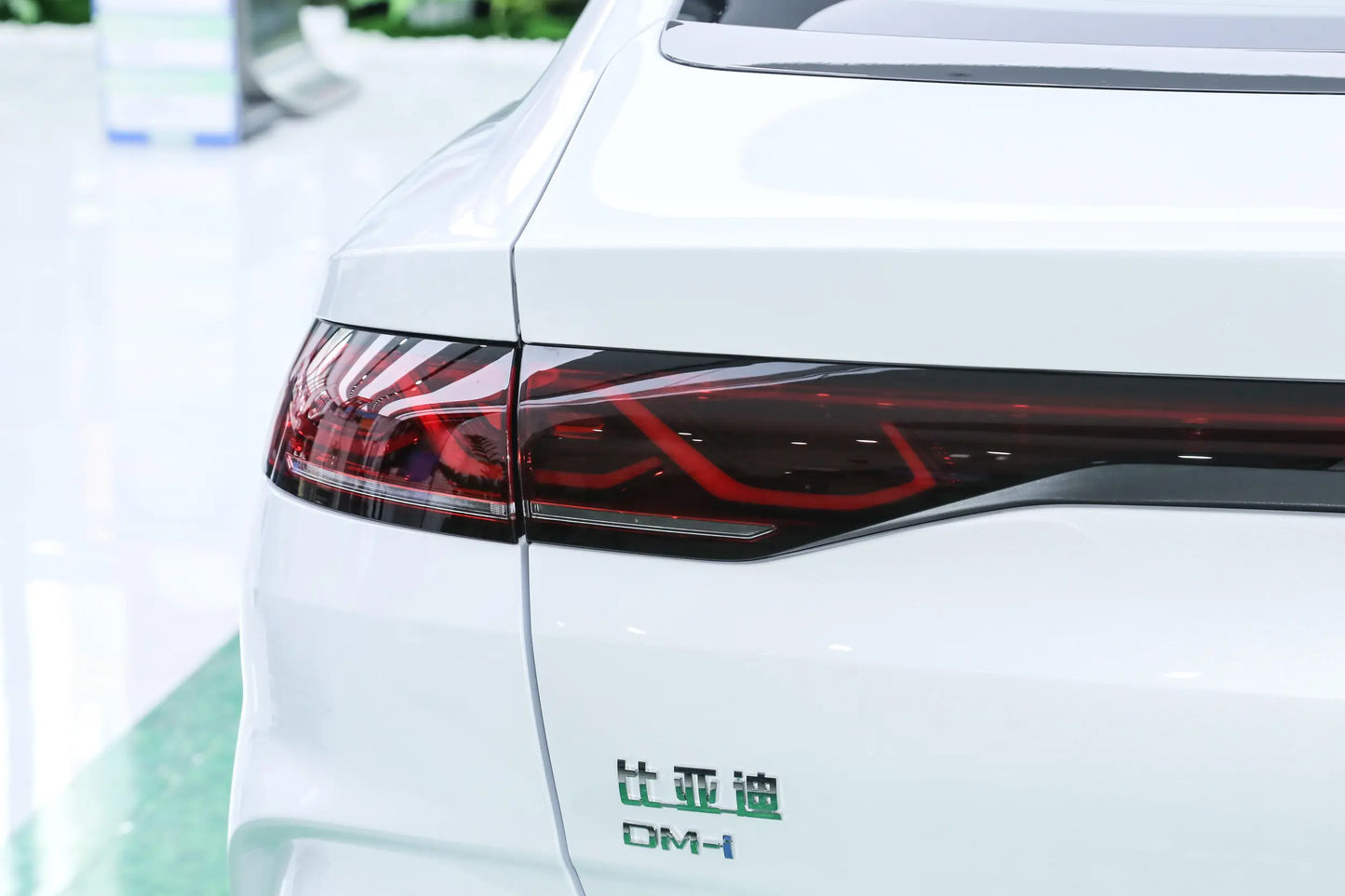 Qin L DM-i 2024 Model 120KM Excellence Edition